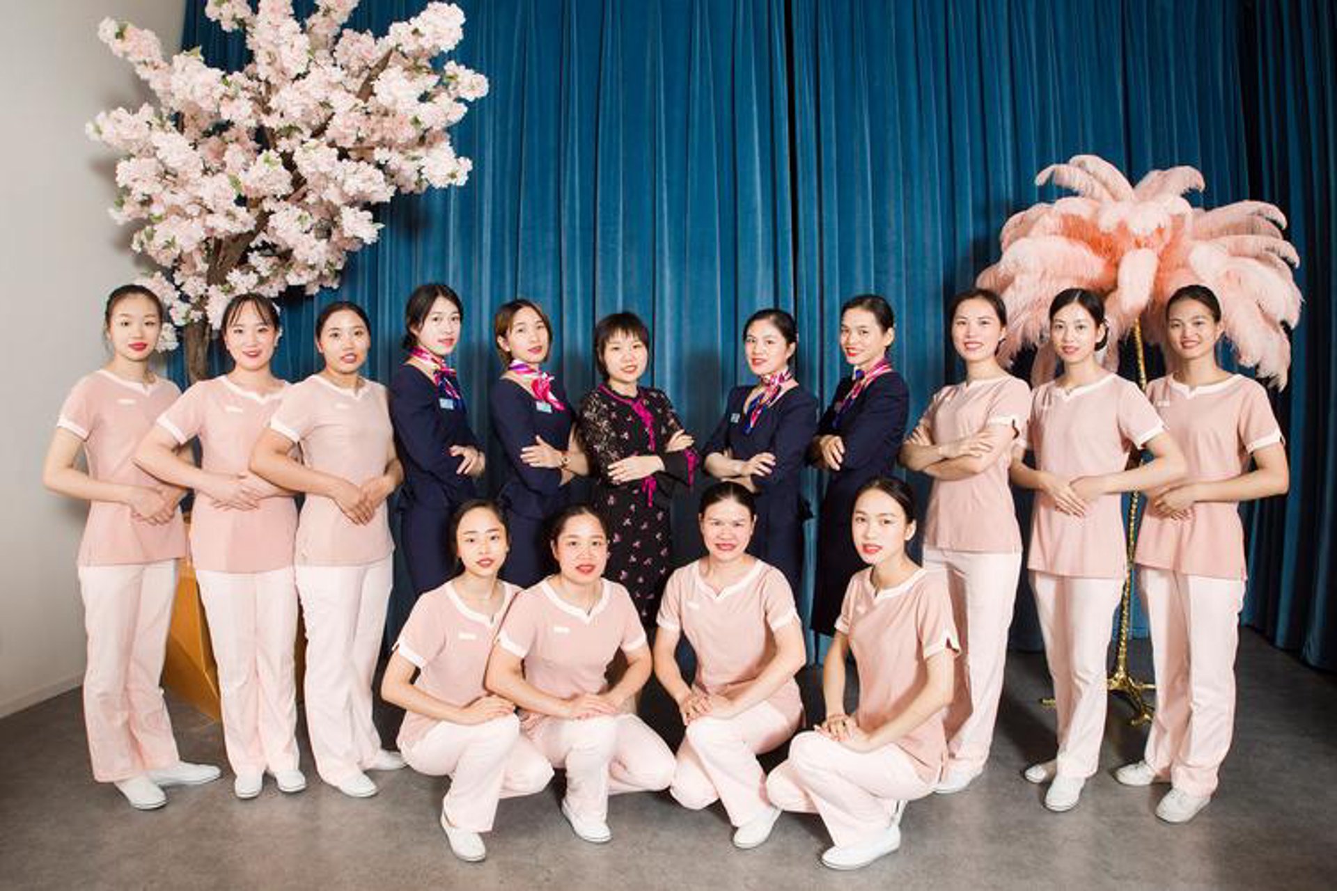 中采美甲美容